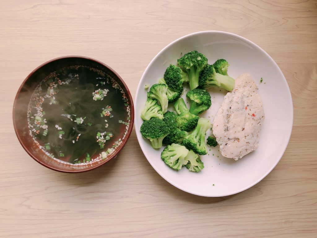 ライザップ7日目の食事。トレーナーに食事を褒められる